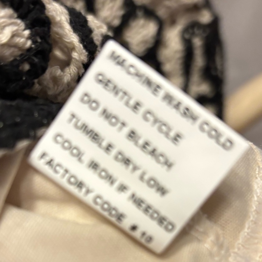 Rebellion: Black & Cream Crochet Knit Crop Top and Shorts Set - A Versatile Outf - Picture 13 of 13